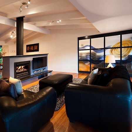 Springs Spa Villa 햅번스프링스 외부 사진